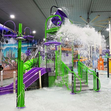 Metropolis Resort - О-Клер Екстер'єр фото